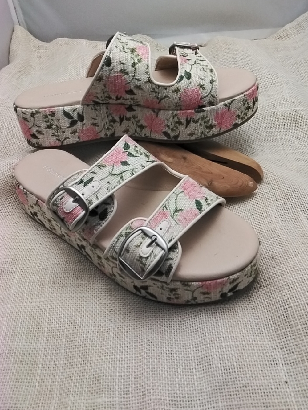 Maurices Pink Floral Platform Slide Sandals with Buckles
